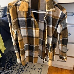 SHEIN Plaid Button Down Shirt - Black, White, Brown